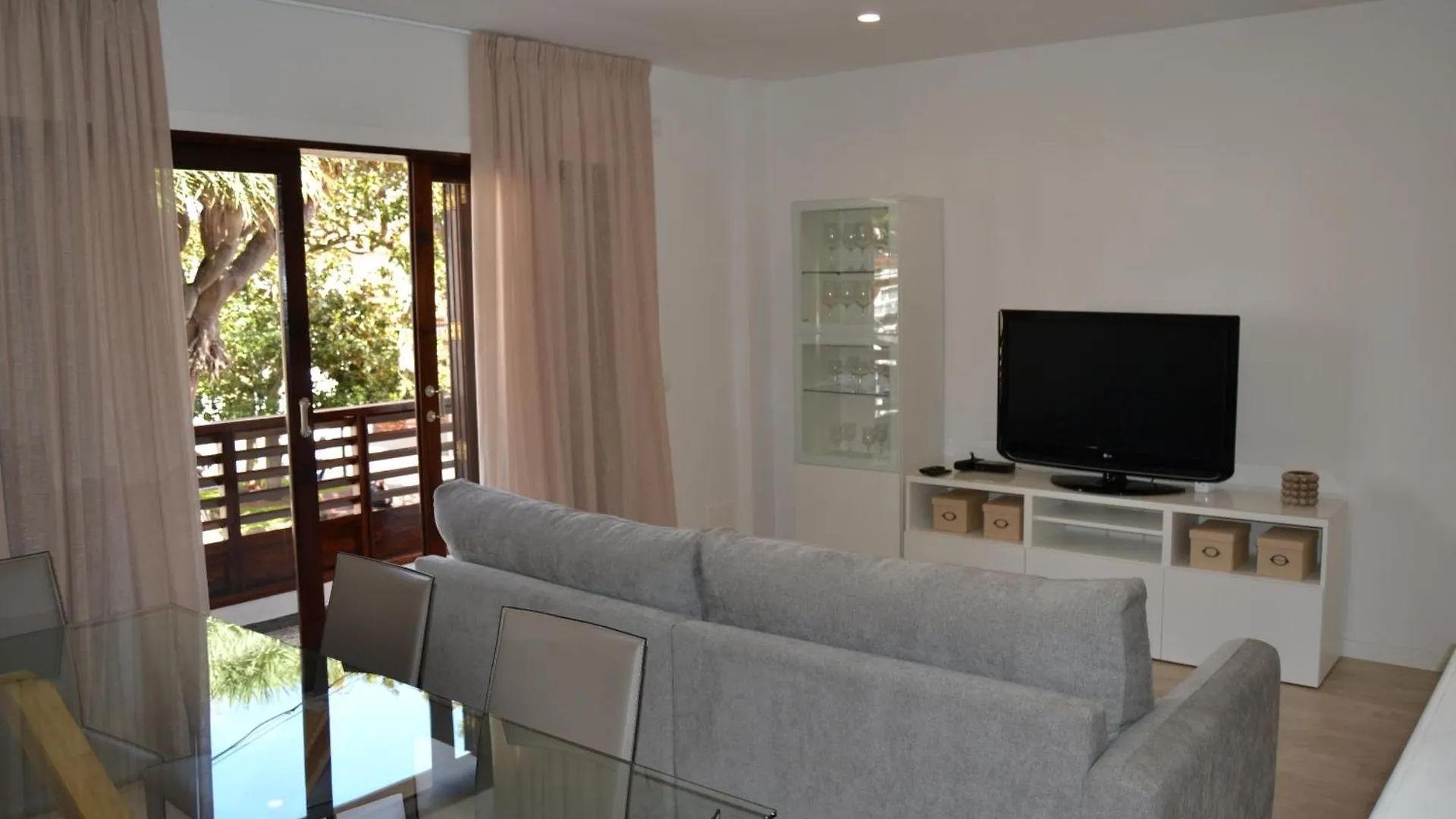 Araucaria3 Apartment La Laguna  0*, La Laguna (Tenerife) Spain
